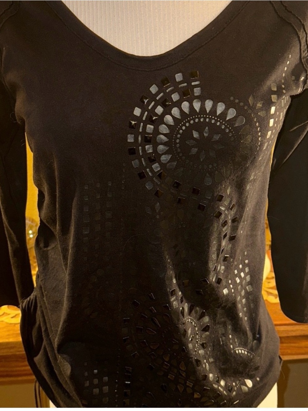 Calvin Klein Embossed Tee - Picture 2 of 8